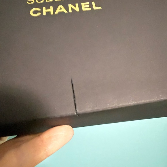 🔥SOLD🔥Chanel Sublimage Luxe Vanity Case – Bougie Travel Makeup Storage - Picture 3 of 6